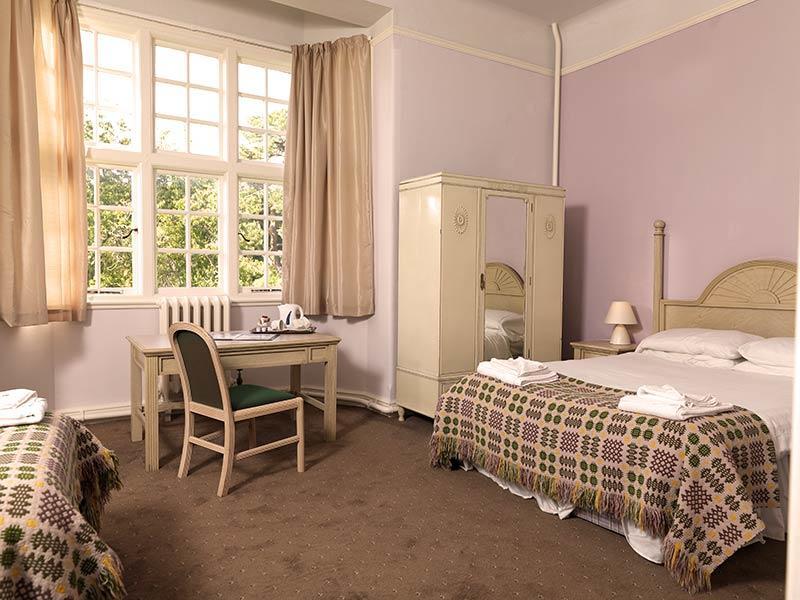 Gregynog Hall Guest House Tregynon Exterior photo